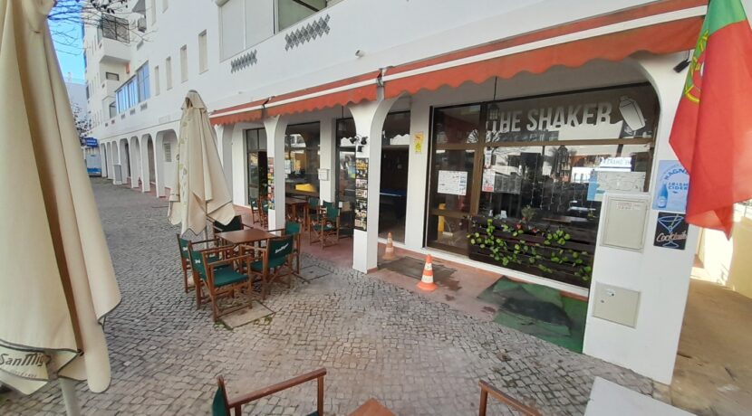 First Line Promenade-Beach Restaurant-Bar, Quarteira, Algarve Portugal (1)